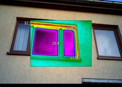 Bauthermografie Kältebrücken an einem weiteren Fenster in Berlin