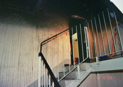 Treppenhaus verbrannt durch zündeln von Feuerwerkskörpern im Treppenhaus