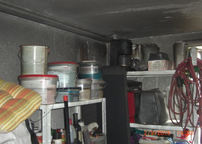 Verbrannte Gegenstände in Garage in Brandenburg