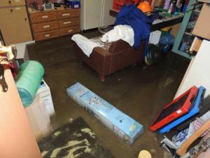 Wasserschaden Überschwemmung - Kellerraum in Berlin